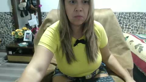 Miilu74 online show from 12.15.25