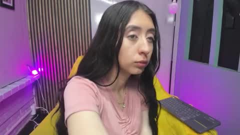 miilu  online show from 11.06.25