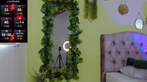 miiss_alyssaa online show from 11.09.25