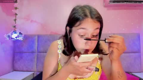 Snapshot of miiss_emmy chatting on 05.19.26 Emmy online show from 05.19.26