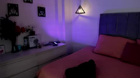 miiss_greyy online show from 02.26.25