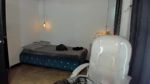 miiss_greyy online show from 09.29.25