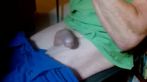 Snapshot of miister_macky chatting on 09.13.25 miister macky online show from 09.13.25