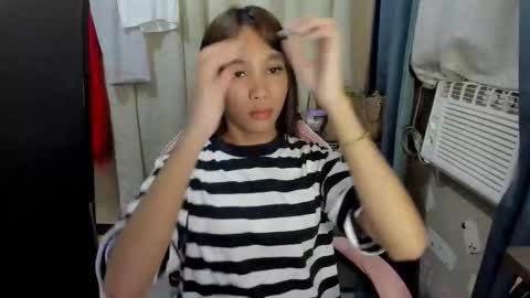 Snapshot of mika_cora chatting on 02.25.26 MIKA online show from 02.25.26