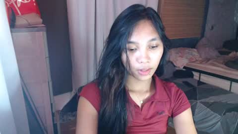 Snapshot of mika_cora chatting on 06.18.26 MIKA online show from 06.18.26