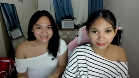 Snapshot of mika_cora chatting on 06.22.26 MIKA online show from 06.22.26