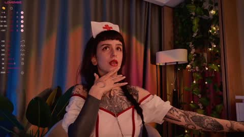 Snapshot of mika_moon_ chatting on 01.26.25 mika_moon_ online show from 01.26.25