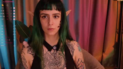 Snapshot of mika_moon_ chatting on 02.03.25 mika_moon_ online show from 02.03.25