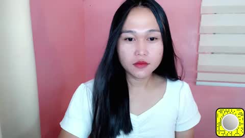 Snapshot of mika_oka chatting on 03.12.25 Hi im Avah online show from 03.12.25