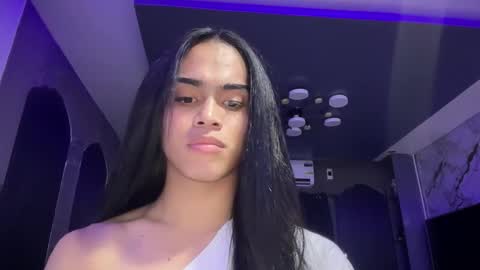 Snapshot of mika_pedersen chatting on 11.15.25 mika_pedersen online show from 11.15.25