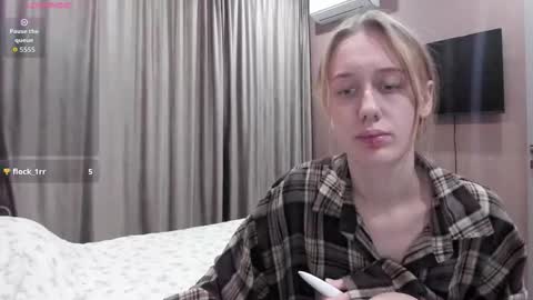 Mika online show from 12.02.25