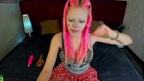 Mika online show from 03.21.26