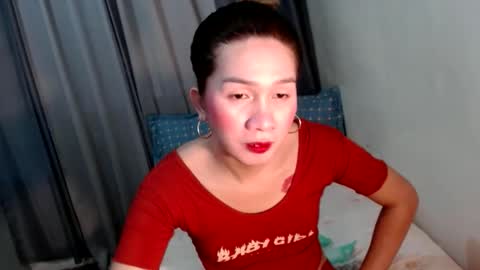 Snapshot of mikaellasander chatting on 10.18.25 ELLA online show from 10.18.25