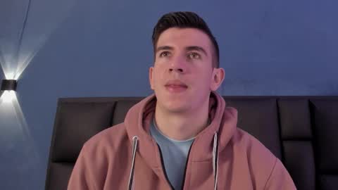 mikael online show from 11.23.25