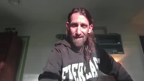 Snapshot of mikal702912 chatting on 03.27.26 mikal702912 online show from 03.27.26