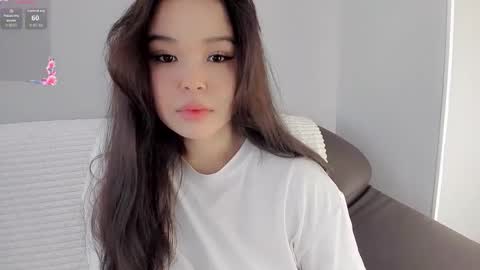 Snapshot of mikasssu chatting on 10.20.25 mikasssu online show from 10.20.25