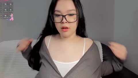 Snapshot of mikasssu chatting on 11.05.25 mikasssu online show from 11.05.25