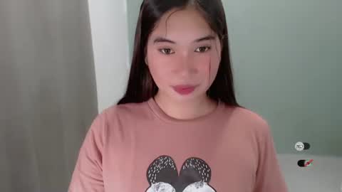 Snapshot of mikayla_slut chatting on 10.06.25 Kyla online show from 10.06.25