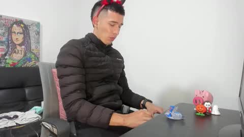 mike3xxx online show from 11.01.25