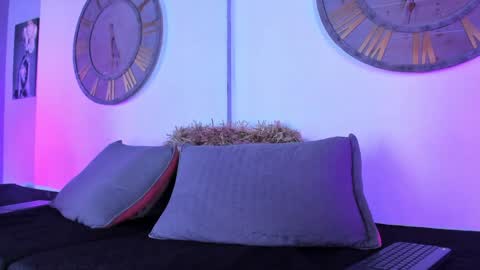 Mike 0233 online show from 12.11.24