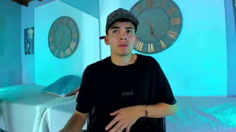 Mike 0233 online show from 01.19.25