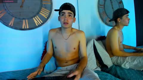 Mike 0233 online show from 02.22.25