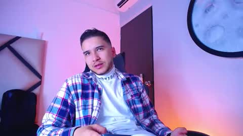 Mike  online show from 12.04.25