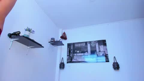 Snapshot of mike__horny chatting on 02.11.25 Mike online show from 02.11.25