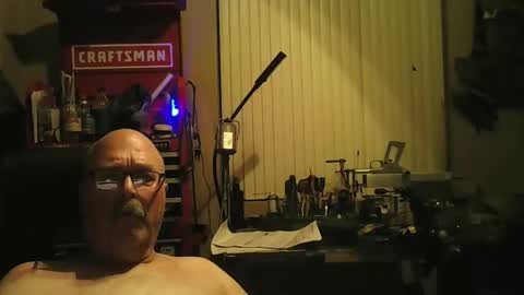 Snapshot of mike_allen4 chatting on 04.25.26 mike_allen4 online show from 04.25.26