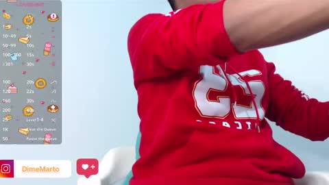 Snapshot of mike_black_22 chatting on 10.13.25 Mike online show from 10.13.25