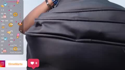 Snapshot of mike_black_22 chatting on 10.14.25 Mike online show from 10.14.25