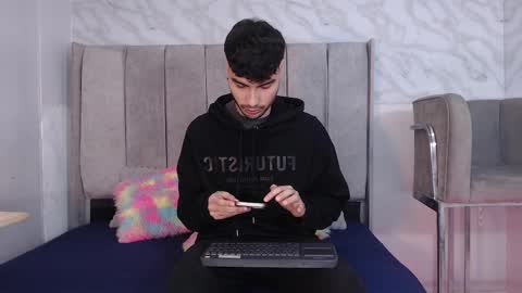 Snapshot of mike_collim chatting on 01.13.25 Mike online show from 01.13.25