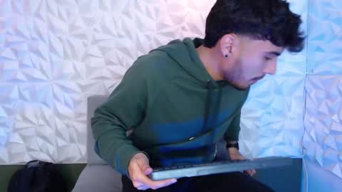 Snapshot of mike_collim chatting on 01.14.25 Mike online show from 01.14.25