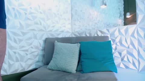 Snapshot of mike_collim chatting on 02.17.25 Mike online show from 02.17.25