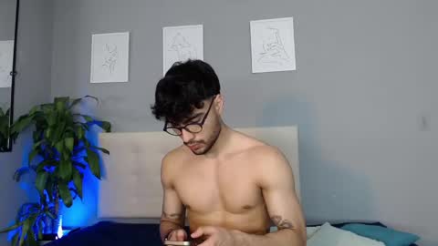 Snapshot of mike_collim chatting on 02.18.25 Mike online show from 02.18.25