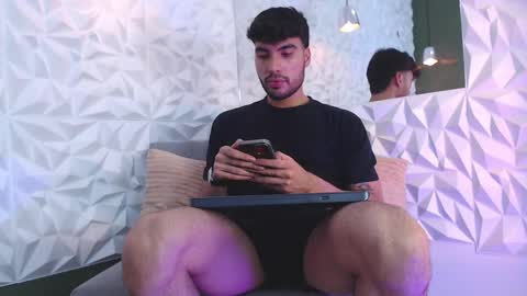 Snapshot of mike_collim chatting on 02.20.25 Mike online show from 02.20.25