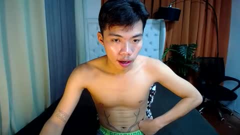 Snapshot of mike_cummer chatting on 02.11.26 Chan Chan online show from 02.11.26