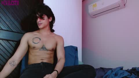 Snapshot of mike_d1030 chatting on 01.16.25 mike_d1030 online show from 01.16.25