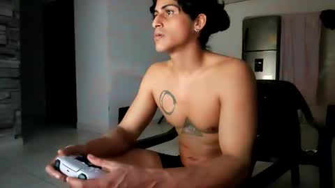 Snapshot of mike_d1030 chatting on 01.28.25 mike_d1030 online show from 01.28.25