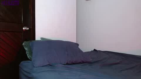 Snapshot of mike_d1030 chatting on 02.12.25 mike_d1030 online show from 02.12.25