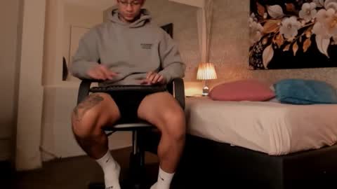 Mike online show from 10.15.25