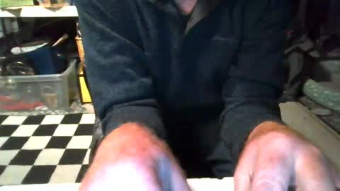 Snapshot of mikeb3200 chatting on 12.15.24 mikeb3200 online show from 12.15.24