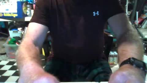 Snapshot of mikeb3200 chatting on 03.04.25 mikeb3200 online show from 03.04.25