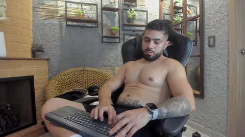 Mike Blare online show from 01.31.25