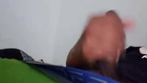 Snapshot of mikeee888 chatting on 10.04.25 facefuckshandjobs online show from 10.04.25