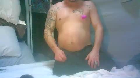 Snapshot of mikemike11k chatting on 01.11.25 mikemike11k online show from 01.11.25