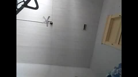 Snapshot of mikemike11k chatting on 01.27.25 mikemike11k online show from 01.27.25