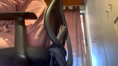 miker1239 online show from 10.02.25