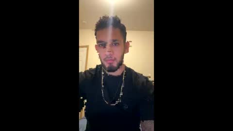 Snapshot of mikethomson01 chatting on 02.05.25 Mike online show from 02.05.25