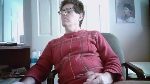 Snapshot of mikewulds chatting on 12.02.24 Mike online show from 12.02.24